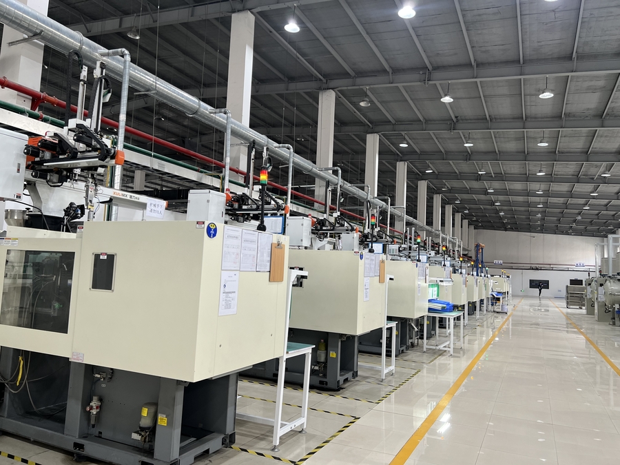 Injection machine